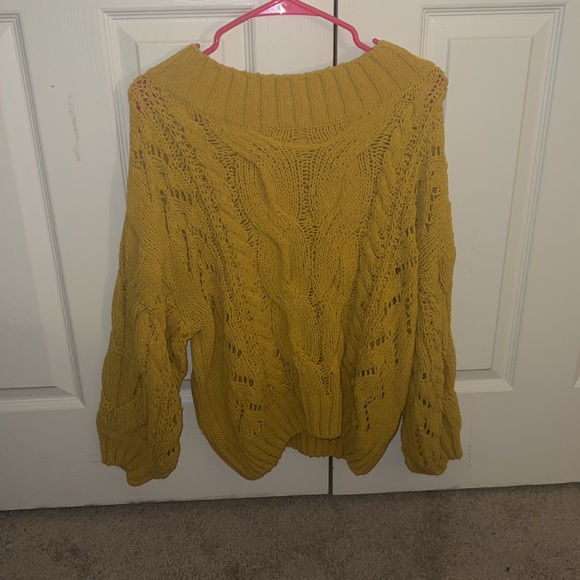Yellow Detailed Sweater Oversized - Picture 2 of 4